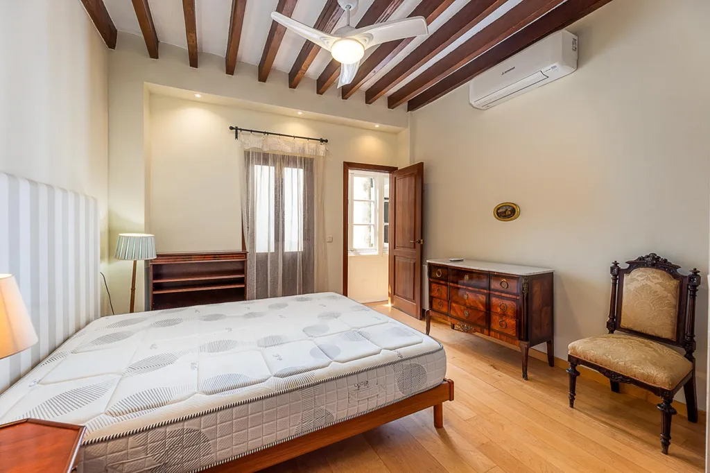 Bedrooms - 3-room apartment in Palma de Mallorca (Capital)