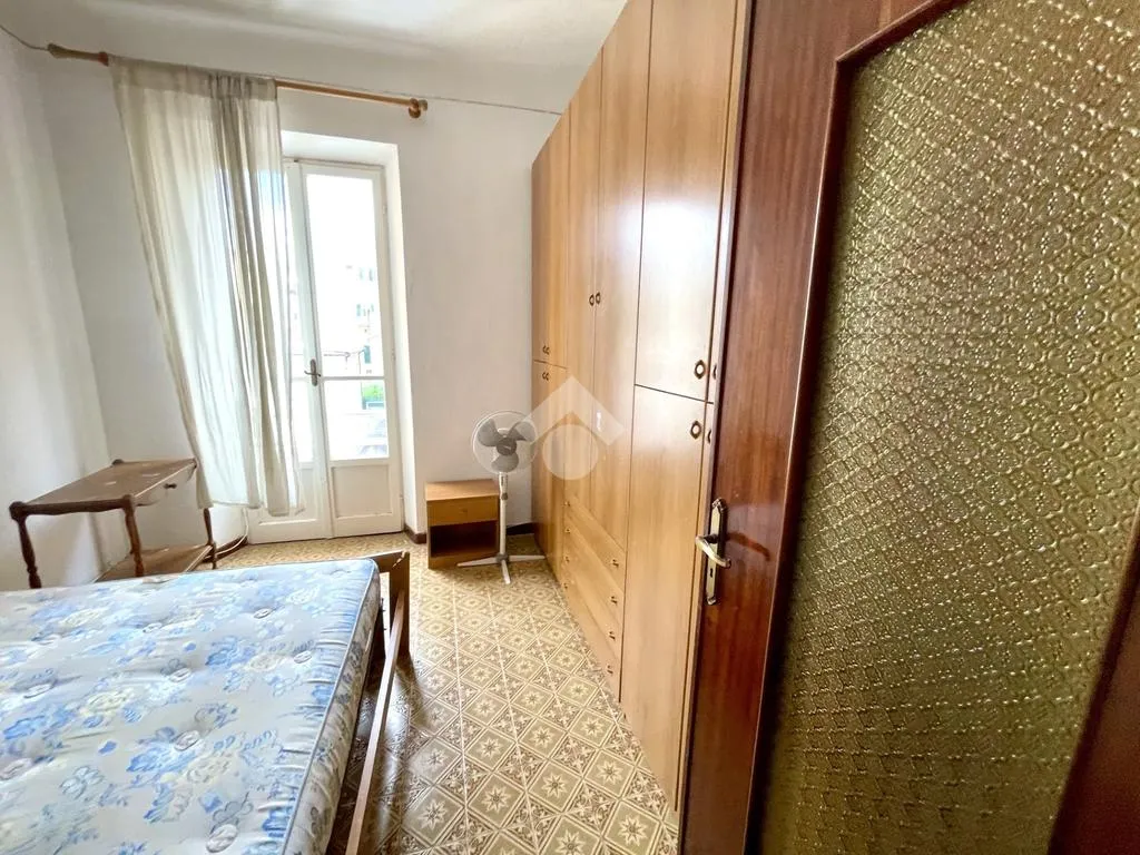 Magamistoad - 4-Room Apartment with Balcony in Oneglia