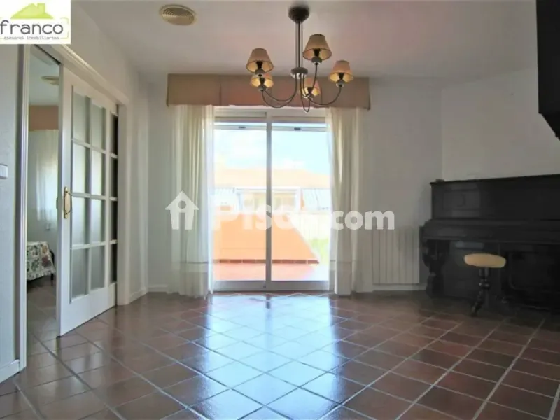 Elutuba - Apartment with Terrace in La Flota