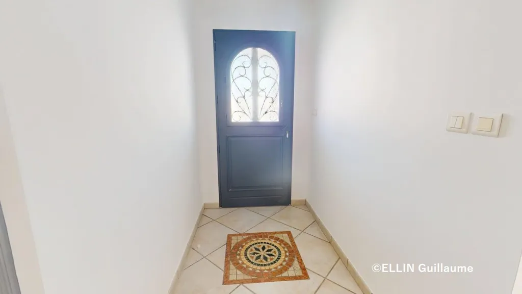 Entrée - Villa de Plain Pied avec Piscine à Pia