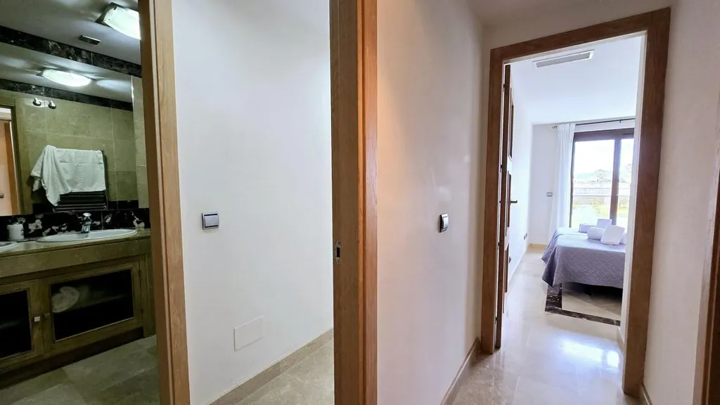 Bathrooms - Beachfront Apartment with Sea Views in Manilva