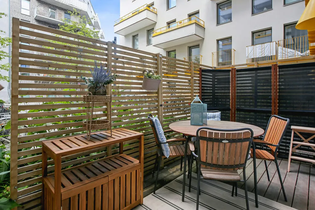 Rõdu - Apartment with Generous Terrace in Sundbyberg