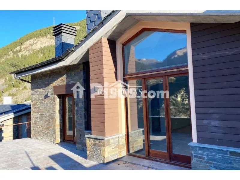 Välivaade - Penthouse with Terrace in Canillo