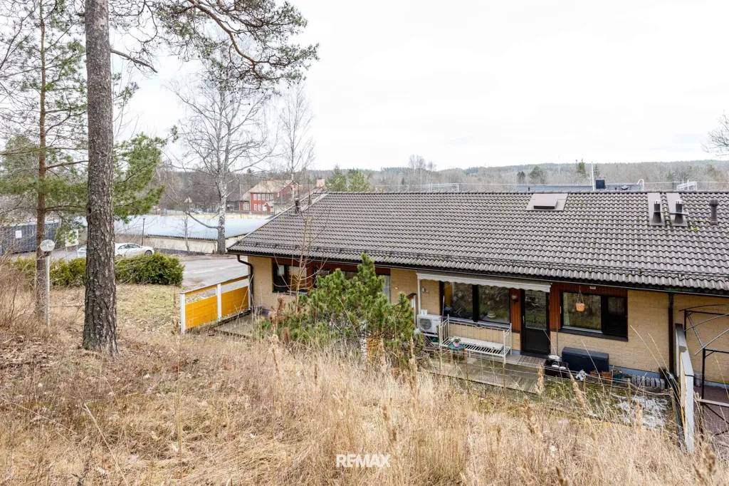 Välivaade - Detached Bungalow with Garden in Lohja