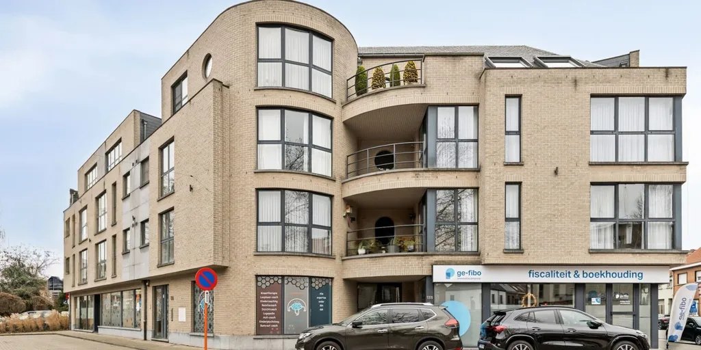 Extérieur - Appartement avec Terrasse et Garage à Schoten