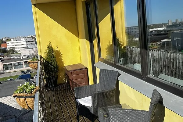 balcony