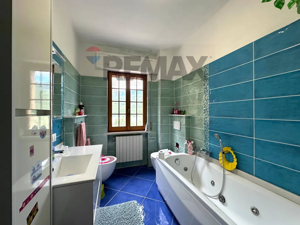 Vannitoad - Lakefront Apartment with Terraces in Colledimezzo