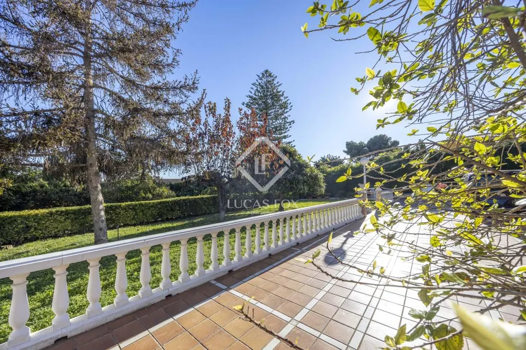Aed - House with Albufera Views in Picassent