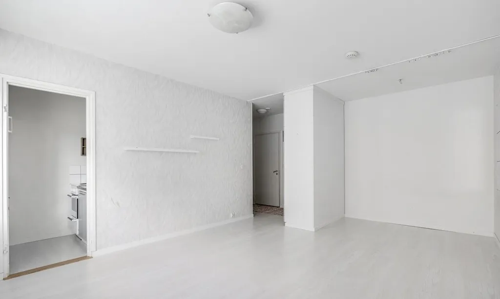 Toad - Efficient Studio Flat with Balcony in Koskela, Oulu