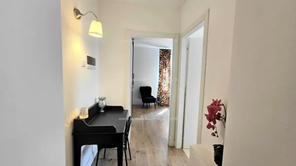 Entrée - Rustic Bilocale with Private Parking in Certaldo Centre