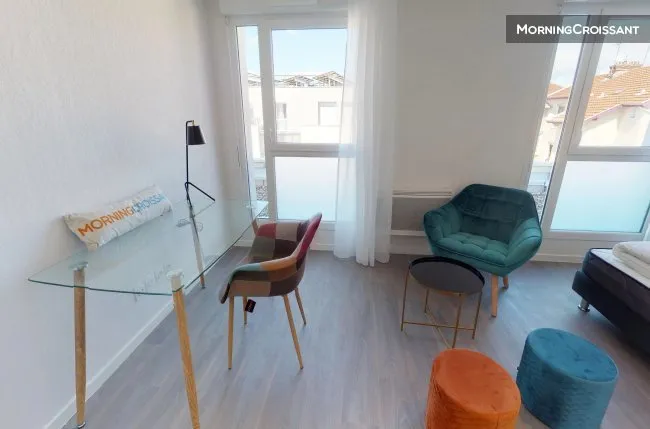 Camere da letto - Studio in Residence with Private Facilities in Central Location
