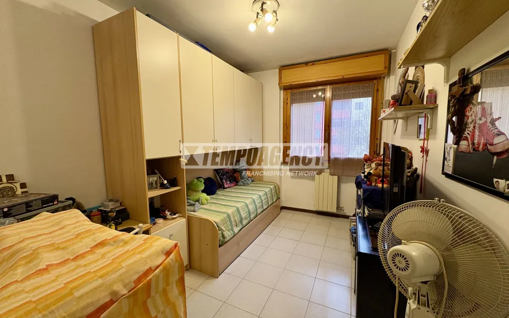 Magamistoad - Two-Level Apartment with Garden in Pieve Emanuele