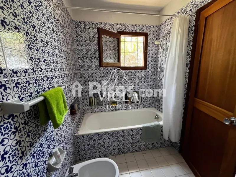Vannitoad - Apartment with Sea View in Es Cubells