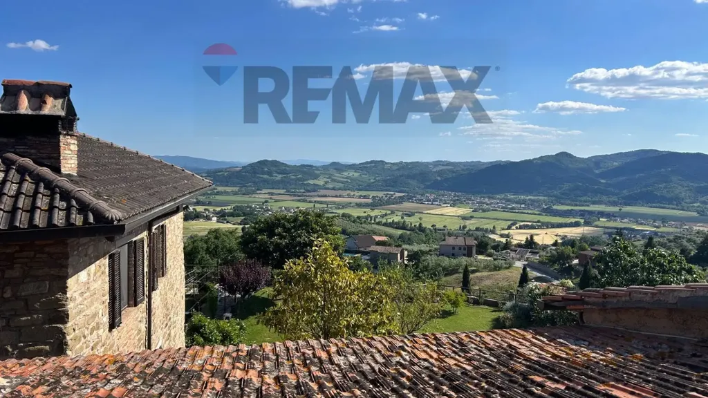 Välivaade - Semi-detached House with Panoramic Terrace in Perugia