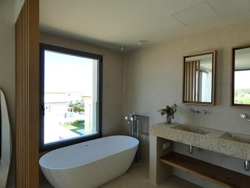 Salles de bain - Contemporary Villa with Pool in Montferrutx