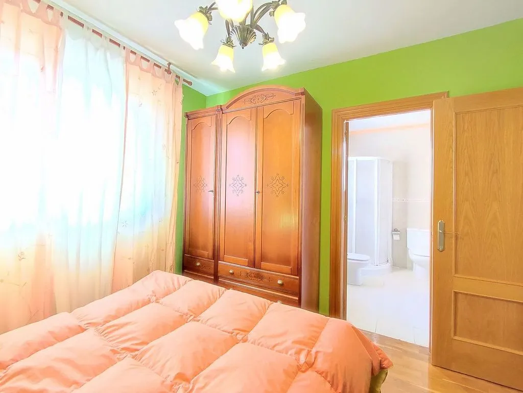 Chambres - Adosado with Garden in Aoiz