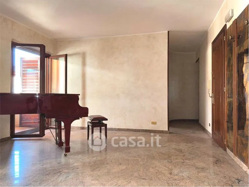 Séjour - Duplex with Balconies in Reggio Calabria