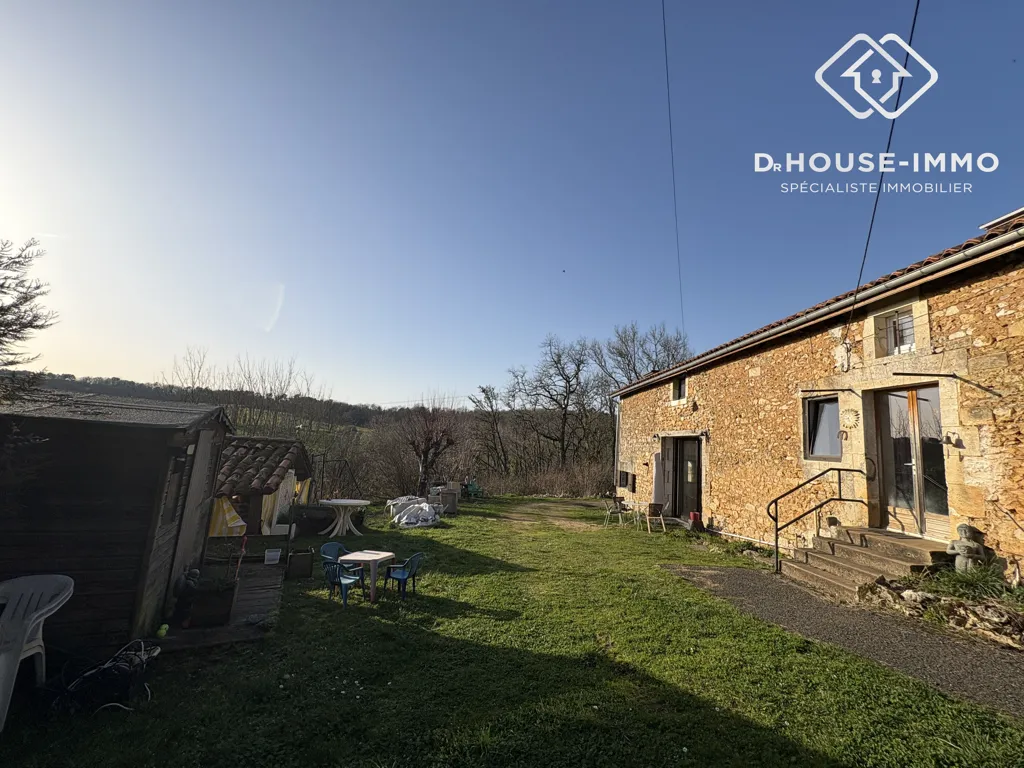 Jardin - Maison en Pierres Rénovée avec Vue Dégagée à Villars