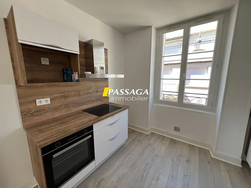 Köök - Traversant Apartment with Parquet in Rodez Centre