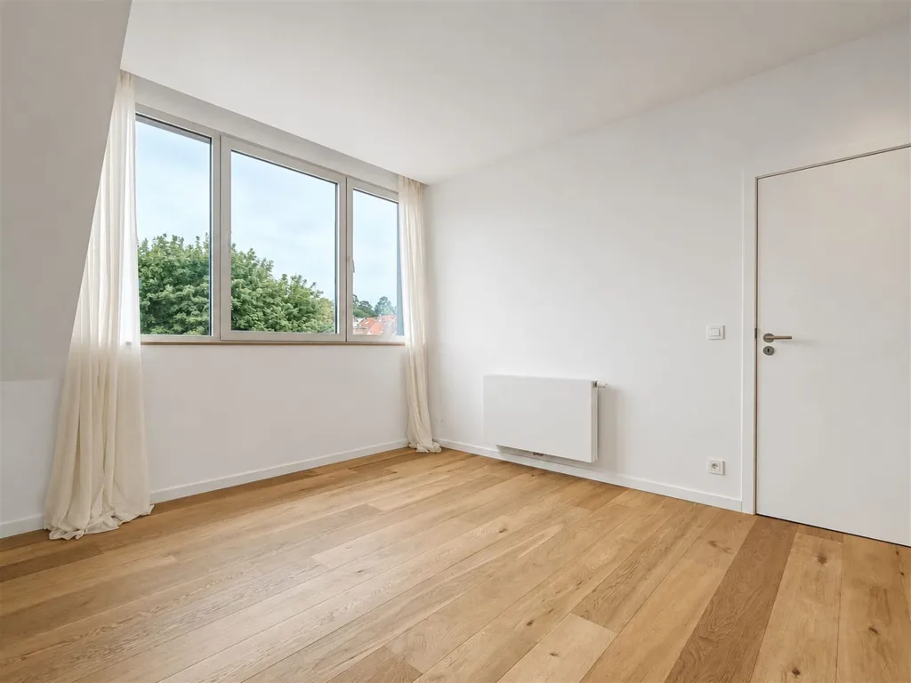 Rooms - Triplex Apartment with Terrace in Uccle