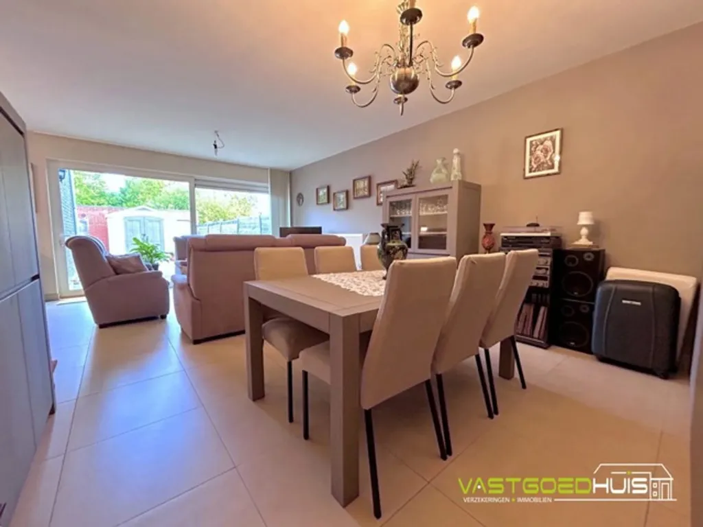 2-bedroom apartment in Meerbeke