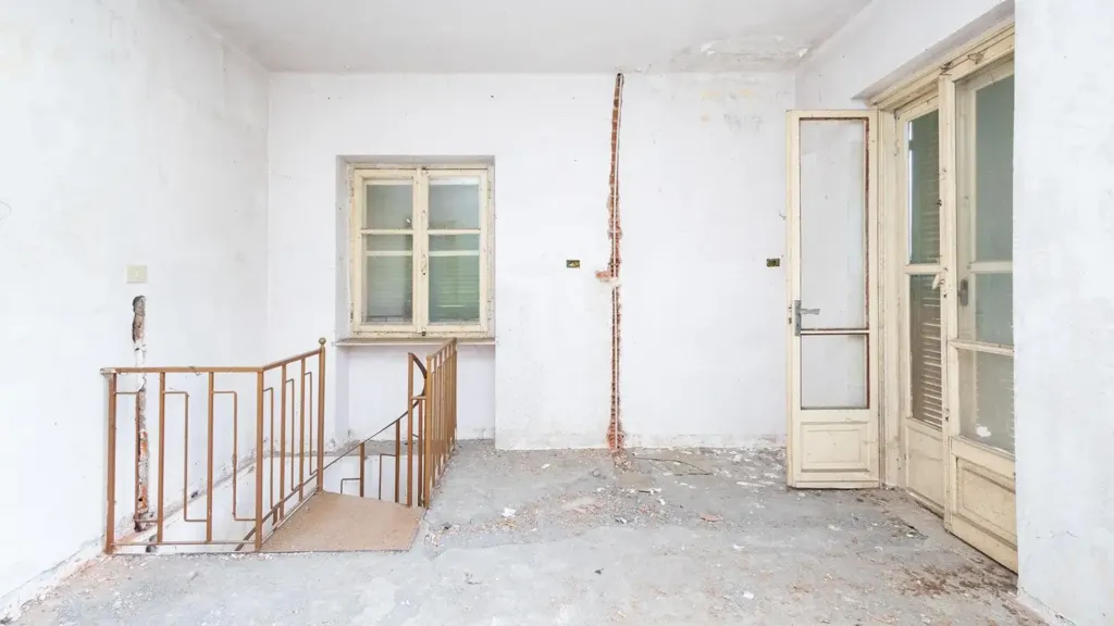 Toad - Independent House with Large Garden in Bagnolo Piemonte