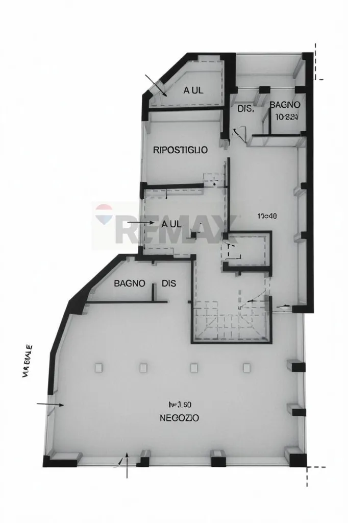 Plan - Commercial Space with Three Frontage Windows in Gravedona ed Uniti