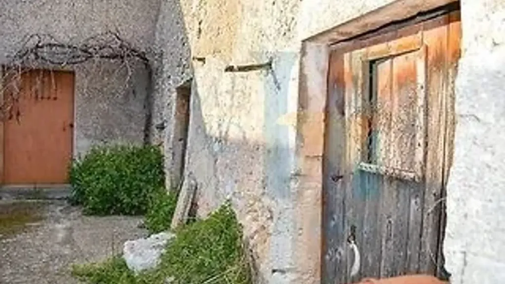 Jardin - Baglio-Style Property with Natural Views in Noto