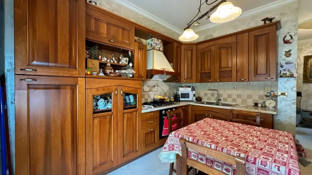 Cuisine - 4-Room Apartment with Balcony in Monte Compatri