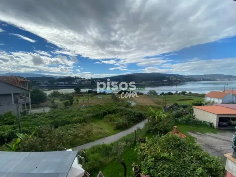Jardin - Rustic House with River View in Poio