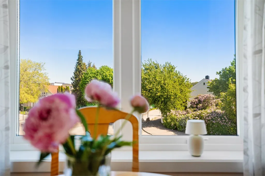 Pièces - 3-Bedroom Apartment with Terraces in Lund
