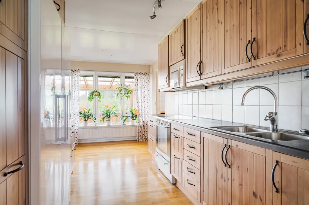 Cucina - Spacious Bungalow with Garden in Södermanland