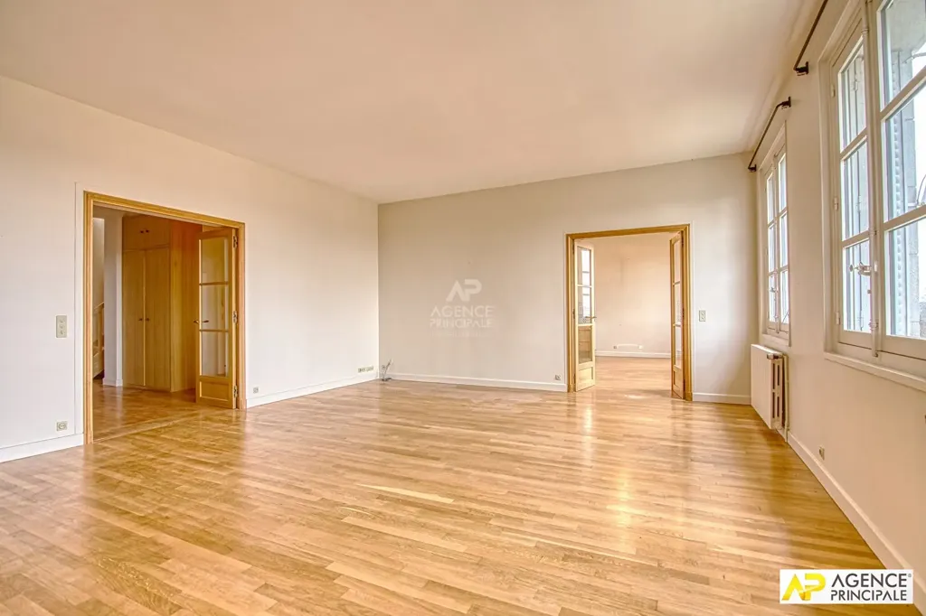 Séjour - Appartement Duplex avec Jardin à Versailles