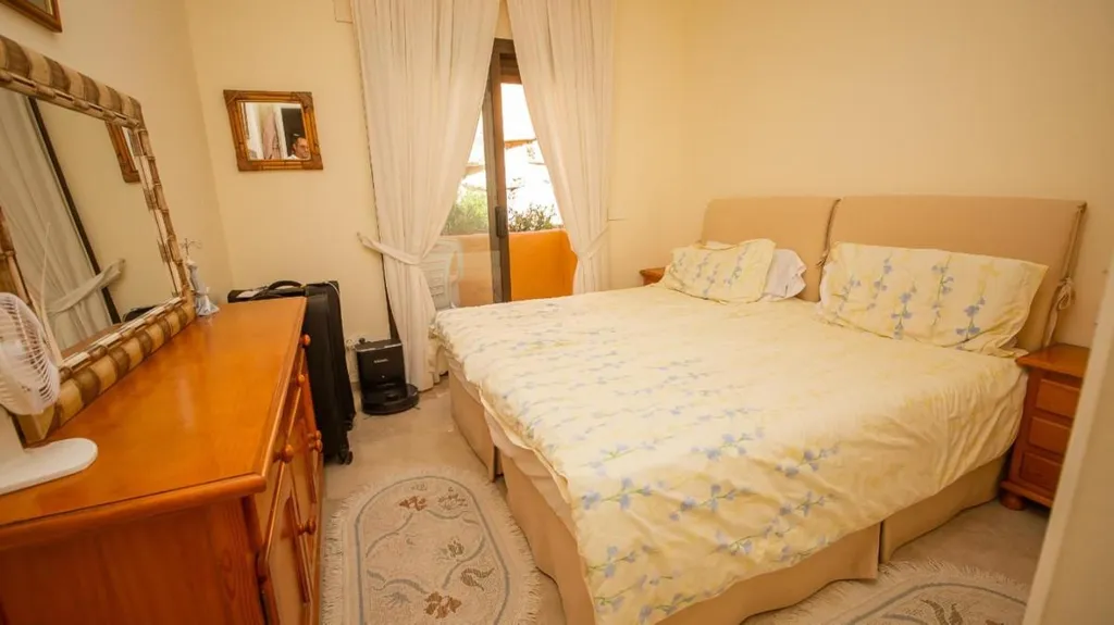 Chambres - 3-Bed Apartment with Terrace in La Duquesa, Manilva