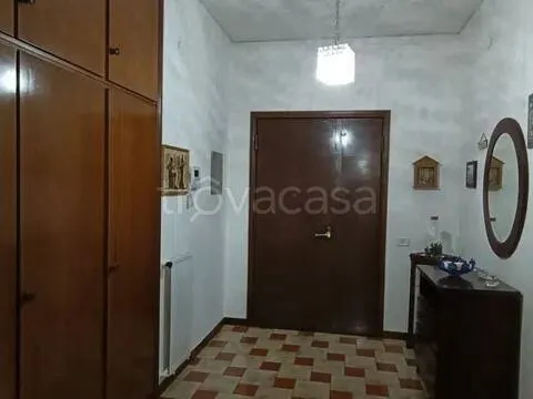 Ingresso - Spacious Apartment with Balconies in Caserta
