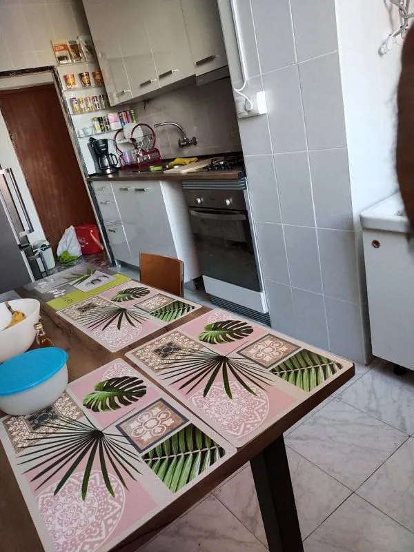 Salle à manger - Apartment with Balcony in Polígono Cartuja