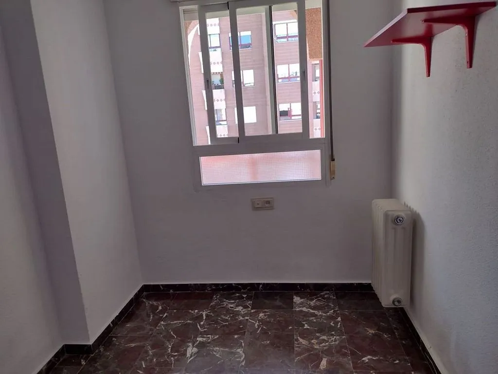 Pièces - Twin-Phase Flat with Terrace in Gran Bulevar