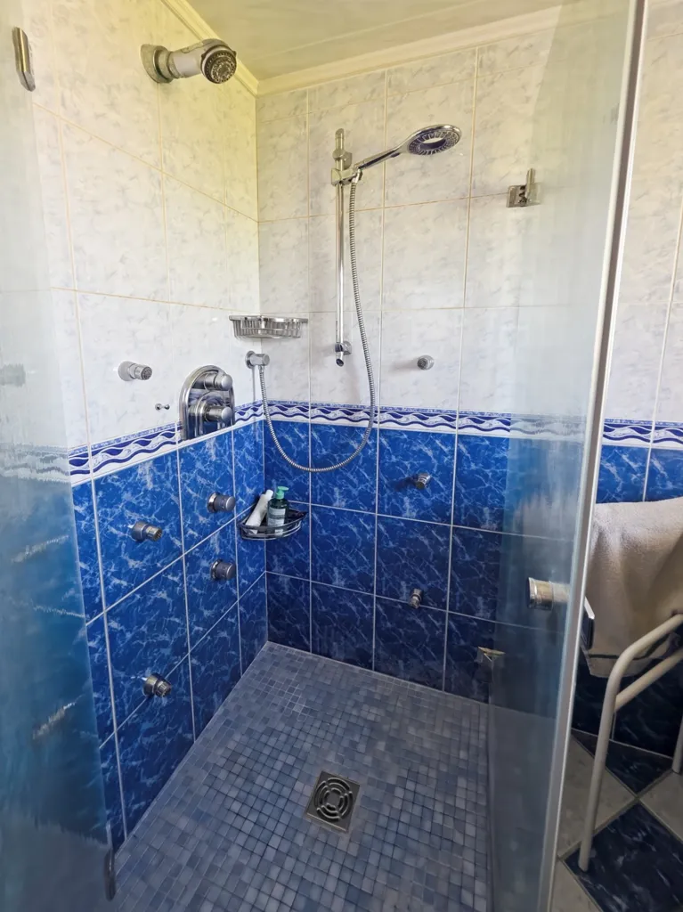 Bagni - Architect House with Panoramic View in Lons-le-Saunier