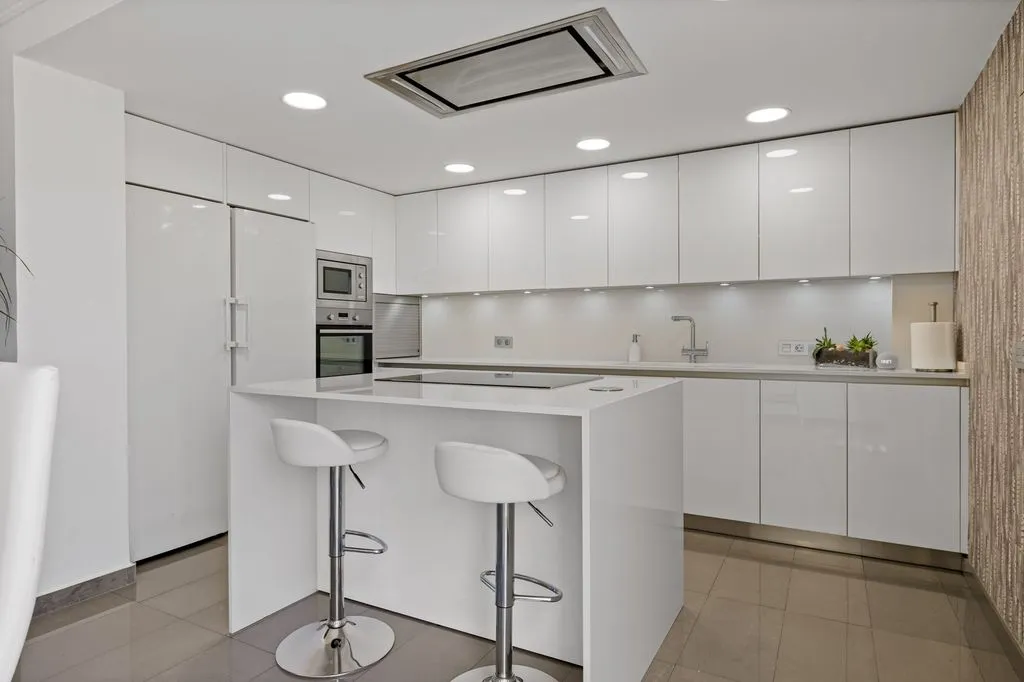 Kitchen - Luxury Townhouse with Pool in Marbella