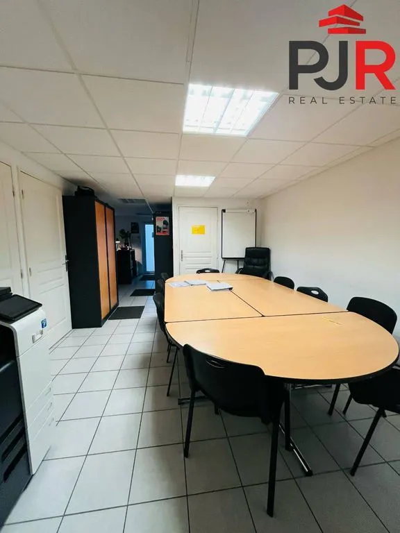 Bureau - Local Professionnel avec Terrasses à Essey-lès-Nancy