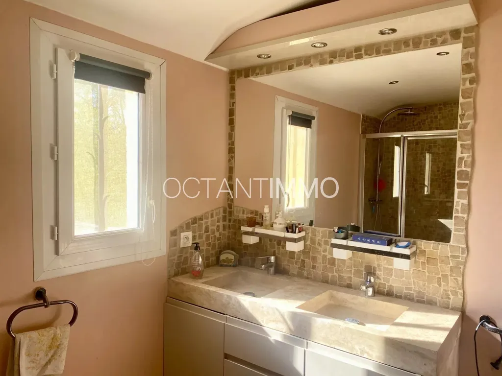 Vannitoad - Villa with Pool in Le Rouret