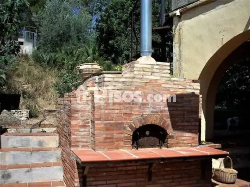 Giardino - Chalet with Mountain Views in Ròtova