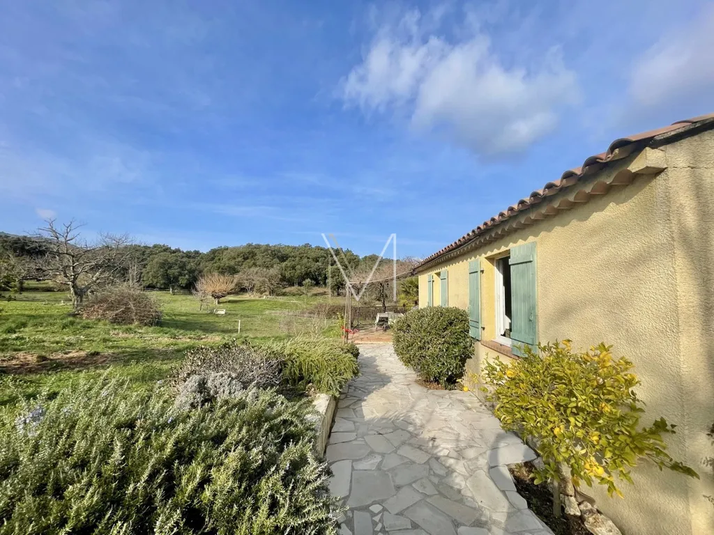 Jardin - Maison Luxueuse avec Piscine au Plan-de-la-Tour