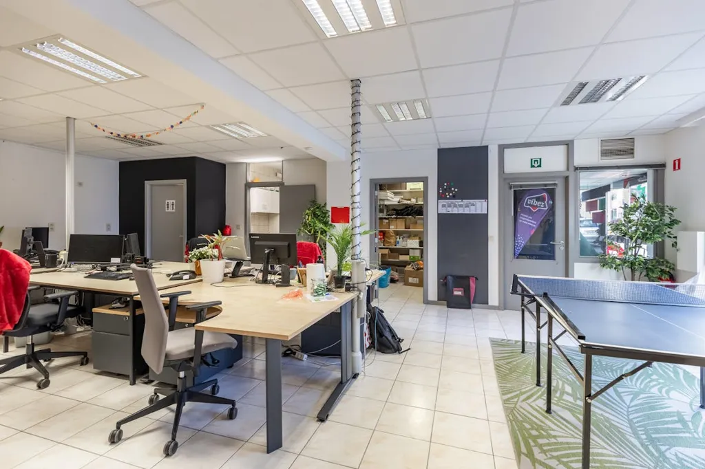 Bureau - Local Commercial Centré à Hasselt