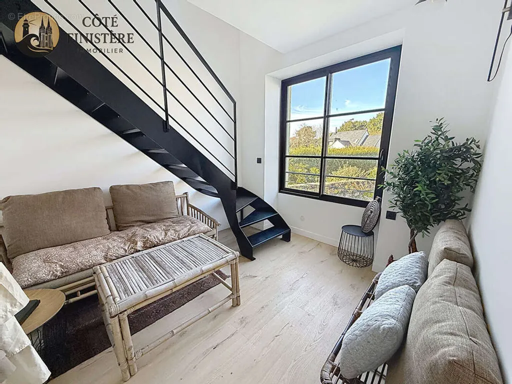 Pièces - Maison Contemporaine avec Jardin à Loctudy