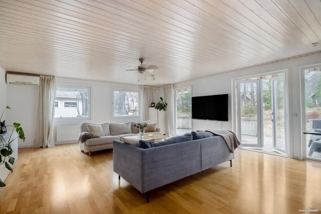 Elutuba - Villa with 4 Bedrooms in Evlinge, Värmdö