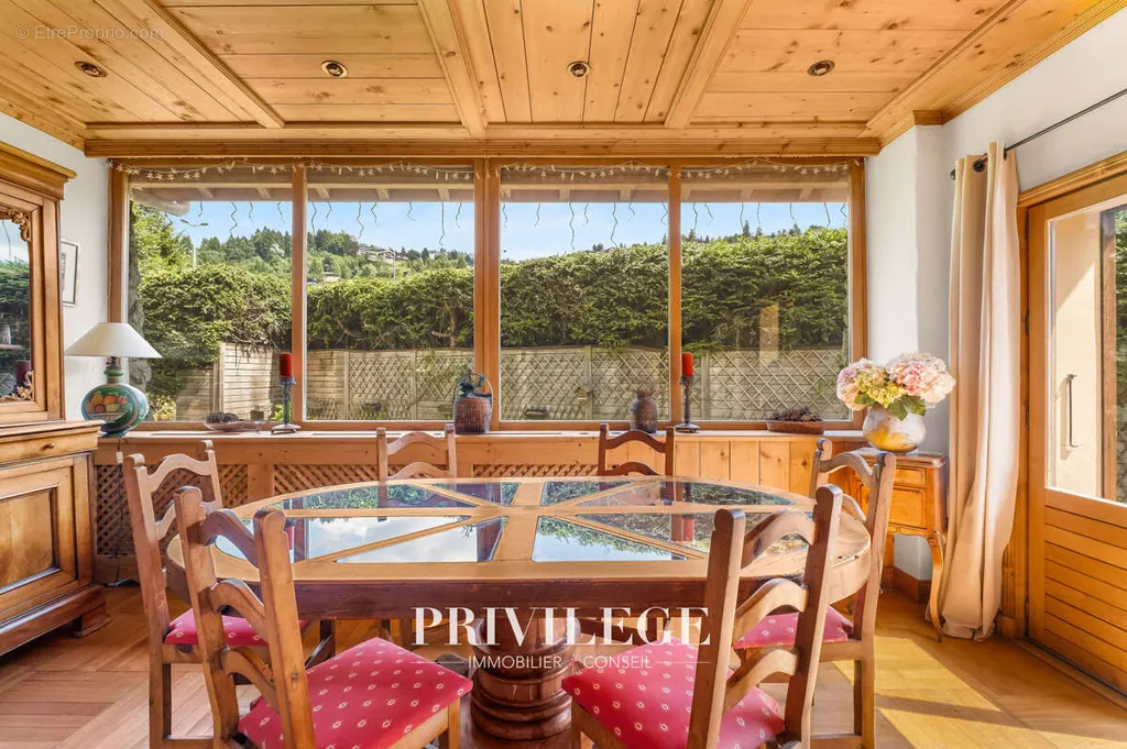 dining_room
