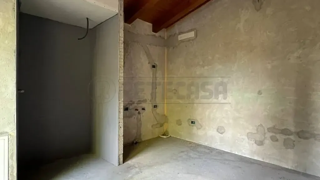 Toad - Terraced Villa with Garden in Montecchio Maggiore