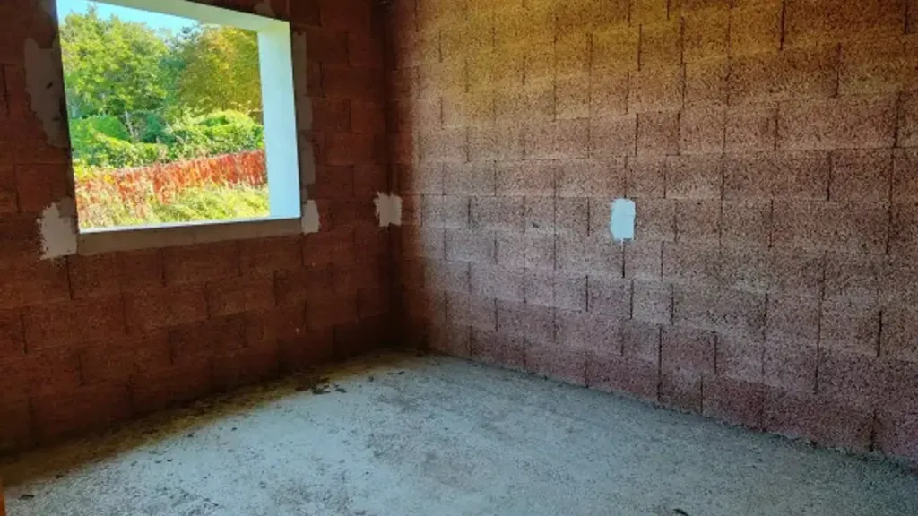 Pièces - Unfinished Villa with Private Garden in Castelvetro di Modena