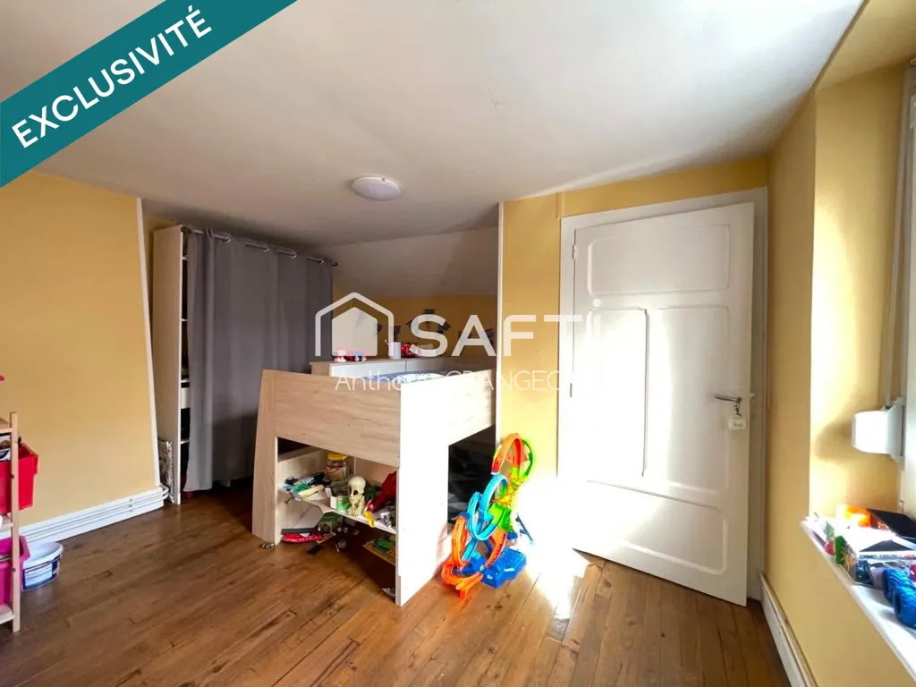 Bedrooms - Townhouse with Garden in Jussey